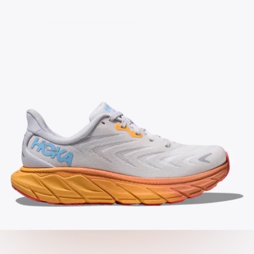 Hoka Arahi 6 Women’s Running Shoes